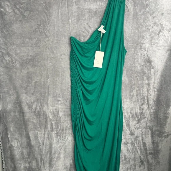 Brand new one sleeve ruffle dress - Picture 2 of 8